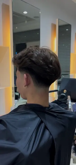 メンズ tidehair所属・tidehair こうき Wカラーのヘアスタイル