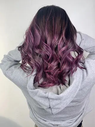 セミロング カラー _WHITE 高槻のヘアスタイル