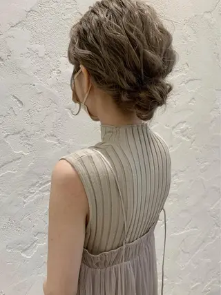 セミロング ヘアアレンジ 🌟アレンジが似合う カラー🌟Rumiのヘアスタイル