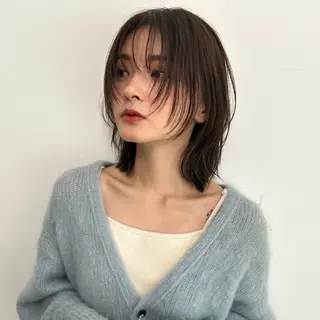 ミディアム レイヤーカット/ 透明感カラー🪽千優のヘアスタイル