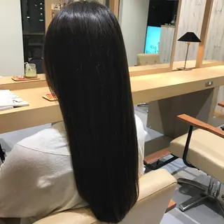 ロング 庄司 美佑樹のヘアスタイル