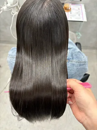 ロング すぐ巻ける縮毛矯正 🍀勝倉　麗のヘアスタイル