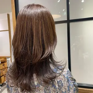 ロング カラー あずま みゆのヘアスタイル