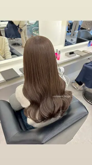 ロング ParveMix 宮﨑 梨里のヘアスタイル