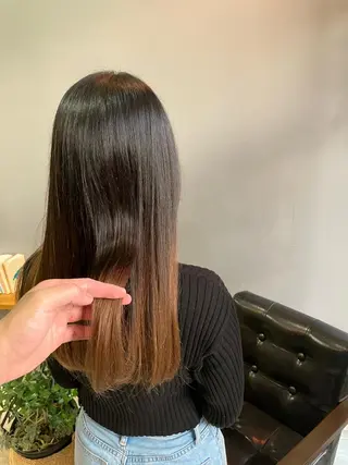 セミロング 渡辺俊介 暗髪カラー /美髪矯正/髪質改善のヘアスタイル