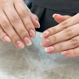 ネイル Elegancia. Hiromiのネイルデザイン