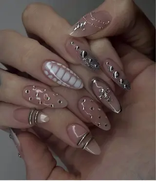 ネイル UMIE NAIL SALON ITABASHI所属・UMIE NAIL SALONのネイルデザイン