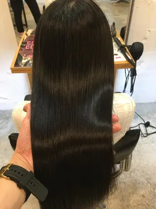 セミロング カラー メンズ眉毛ITSUK Iメンズ専門　新宿の眉毛・アイブロウイメージ