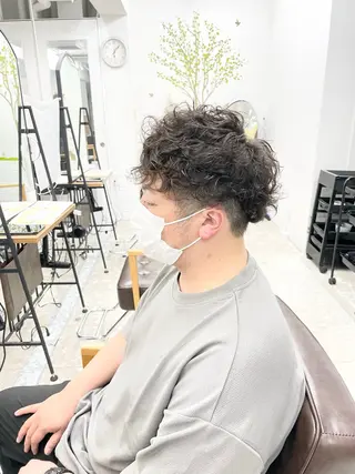 ショート パーマ ハイライト&曲がる 縮毛矯正特化 玉置のヘアスタイル