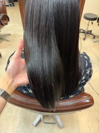 セミロング 早﨑 映天のヘアスタイル