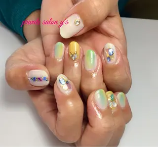 ネイル y' sのネイルデザイン