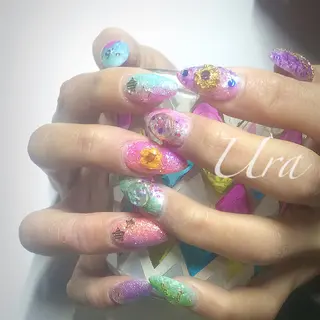 ネイル UrakoNail 《nail》のネイルデザイン