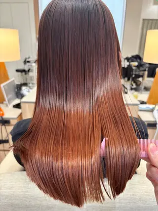 ロング ガレリア  名駅オーキッドGビル店所属・名駅／艶髪ストレート ／ヘッドスパ／伴怜奈のヘアスタイル