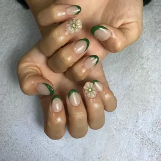 ネイル Re:Smil所属・☺︎ NOZOMI☺︎のネイルデザイン