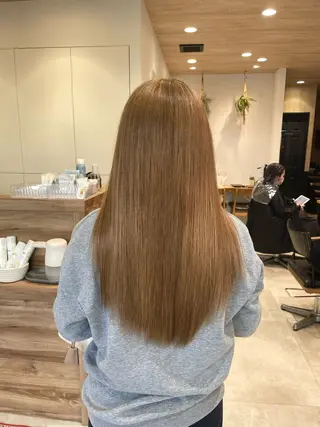 ロング うる艶レイヤーカット hinakoのヘアスタイル