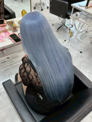 ロング カラー ✨ブリーチカラー/ 艶髪suzu🪽🤎のヘアスタイル