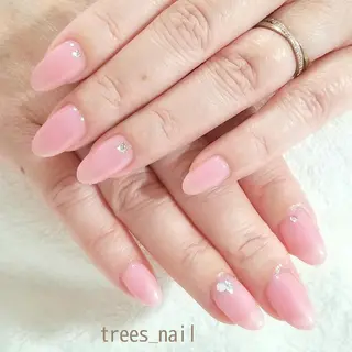 ネイル trees_ nailのネイルデザイン