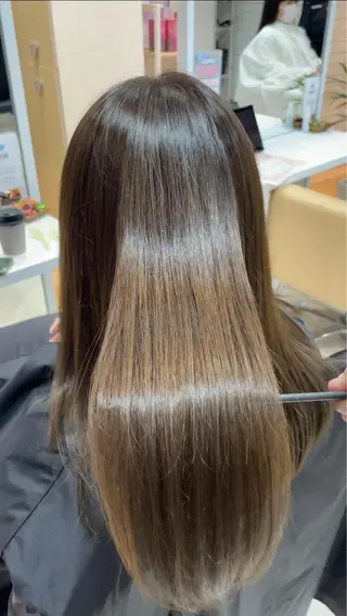 セミロング 💫小顔カット TAROのヘアスタイル