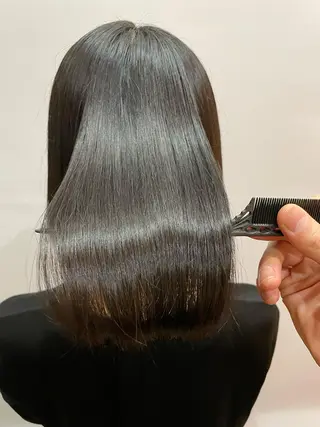 ミディアム カラー パーマ ヘアアレンジ メンズ キッズ ネイル マツエク・マツパ アイブロウ 高山🐬髪質改善 池袋で縮毛矯正のヘアスタイル