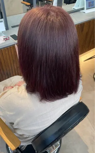 カラー ANGELICA 國吉　日向のヘアスタイル