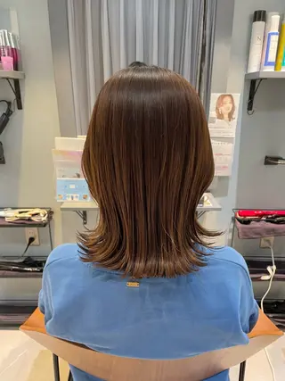 ミディアム 銀座・有楽町 かけるのヘアスタイル