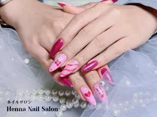 ネイル Henna Kongssalonのネイルデザイン