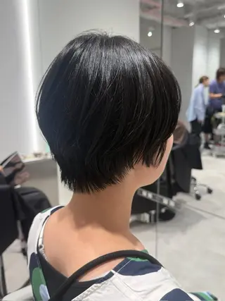 ショート 伊藤 まみのヘアスタイル