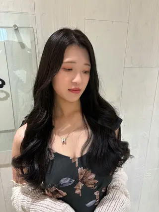 ロング カラー ブリーチなしWカラー レイヤー/Rickyのヘアスタイル