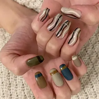 ネイル ヤマダ サクラのヘアスタイル