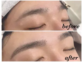 アイブロウ Regene ARAKIのネイルデザイン