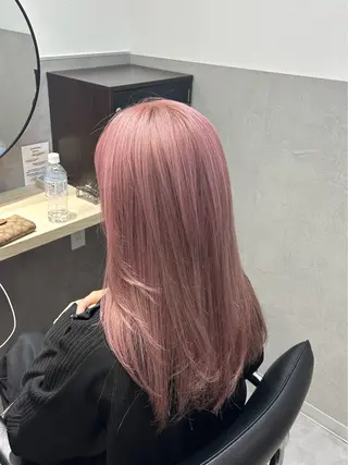 ロング カラー 鳥山 留奈のヘアスタイル