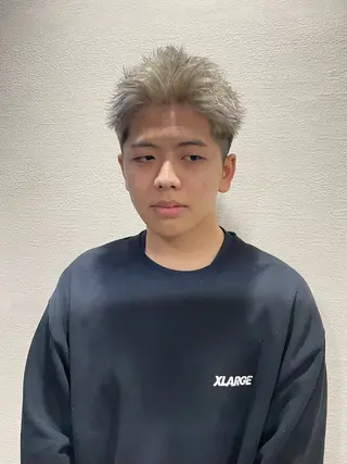 ショート カラー メンズ grAt所属・森 真伊希のヘアスタイル