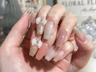 ネイル One Plus Nail Salonのネイルデザイン