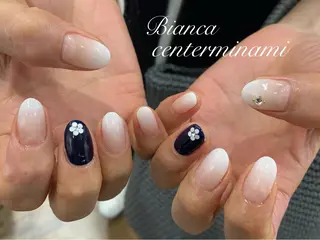 ネイル Bianca KIKUTIHARAのネイルデザイン
