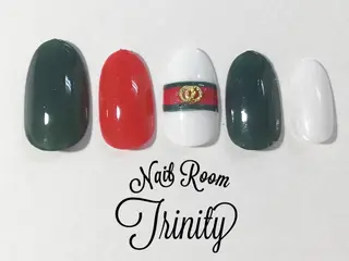 ネイル Trinity staffのネイルデザイン