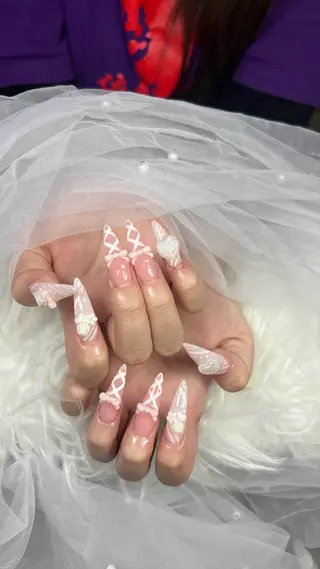 ネイル Mio_ Noiranailのネイルデザイン