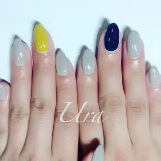 ネイル UrakoNail 《nail》のネイルデザイン