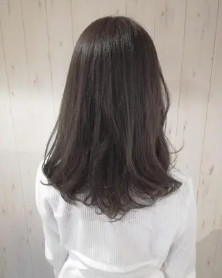 セミロング カラー 西川 敏夫のヘアスタイル