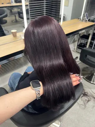 ロング カラー 暗髪🩶ラベンダー/ ブルー/ユウナ🤍のヘアスタイル