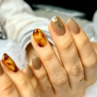 ネイル 🌈ISHII MlUのネイルデザイン