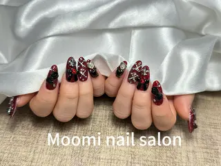 ロング Moomi nail salonのネイルデザイン