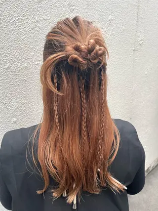 ヘアアレンジ 🩷ྀི暖色カラー 🫧ྀིススマゴチヨのヘアスタイル
