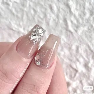 ネイル More Glam渋谷店のネイルデザイン