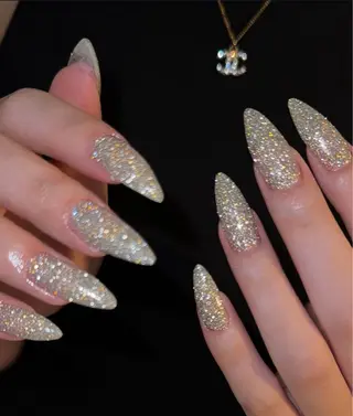 ネイル BERA NAILSのネイルデザイン