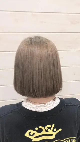 ミディアム カラー Crén by marie 真嘉比店所属・東恩納 誠のヘアスタイル