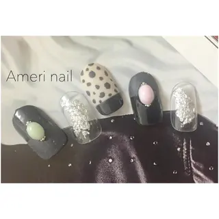 ネイル nailist TOMOのネイルデザイン