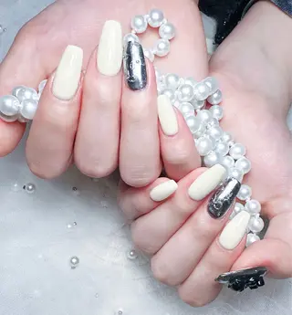 ネイル M🌷nail 長さだし専門店のネイルデザイン