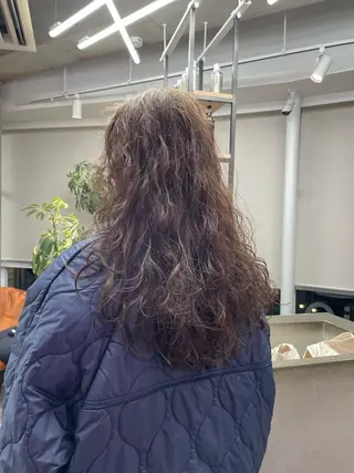 ロング パーマ lmano所属・🍃○岡 |  Maruokaのヘアスタイル