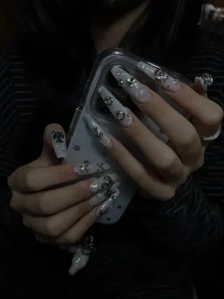 ネイル HITOMI まおのネイルデザイン