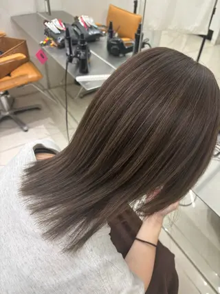 セミロング カラー 〖カラー特化型✨️〗 さとうあやめのヘアスタイル